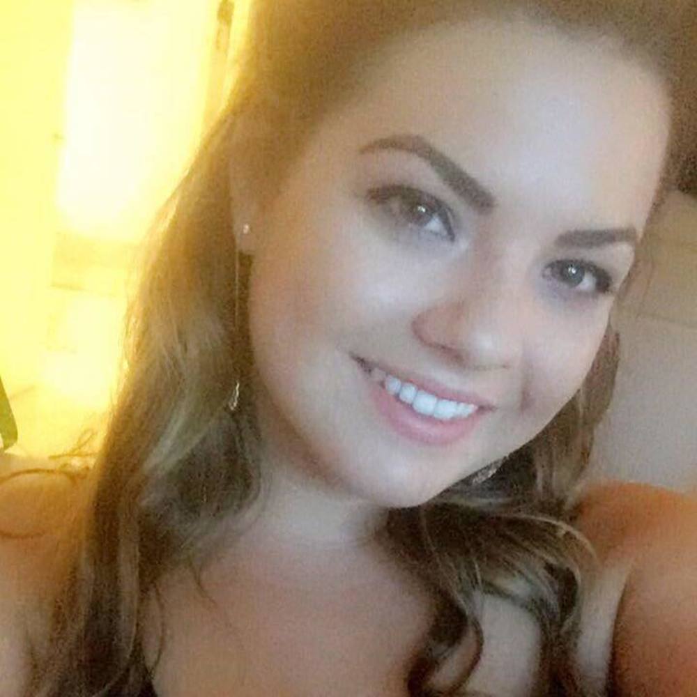 Meet your Posher, Cait